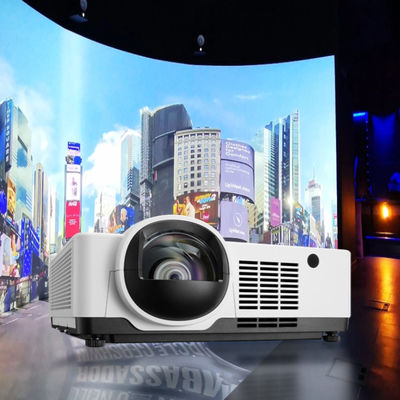 Large Immersive Projection 6000 Lumen LCD Short Throw Projector With 30000 Hours Laser Ultra Long Lifespan
